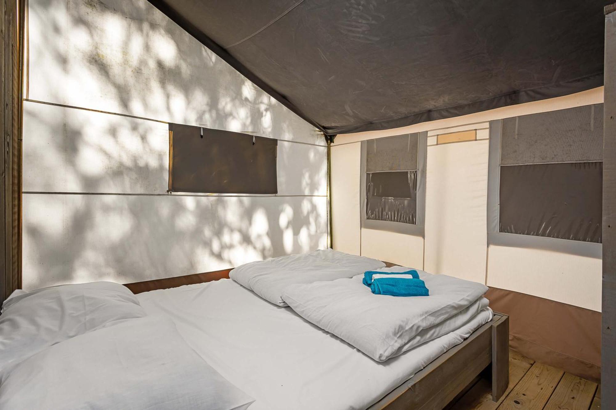 Easyatent Safari Tent Lanterna Červar-Porat Quarto foto