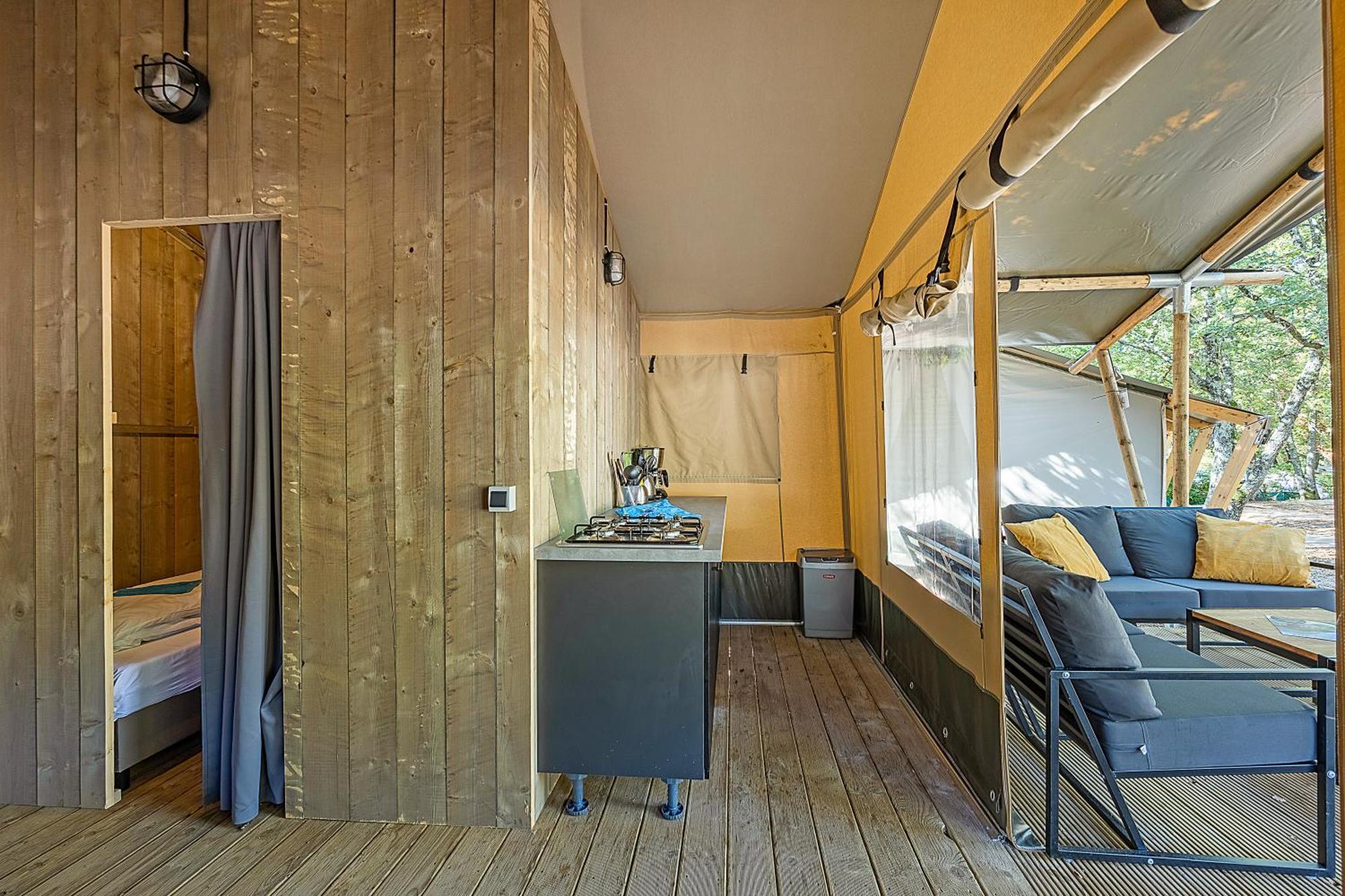 Easyatent Safari Tent Lanterna Červar-Porat Quarto foto